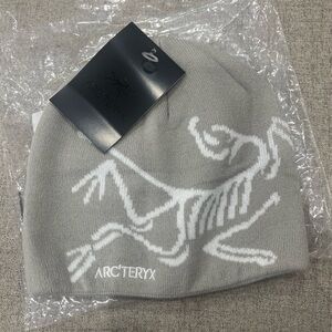 Arc’teryx Bird Head Beanie